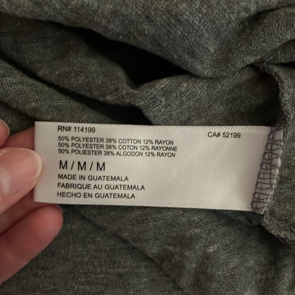 Roxy Gray Long Sleeved Graphic T Shirt Size Medium - Picture 5 of 6